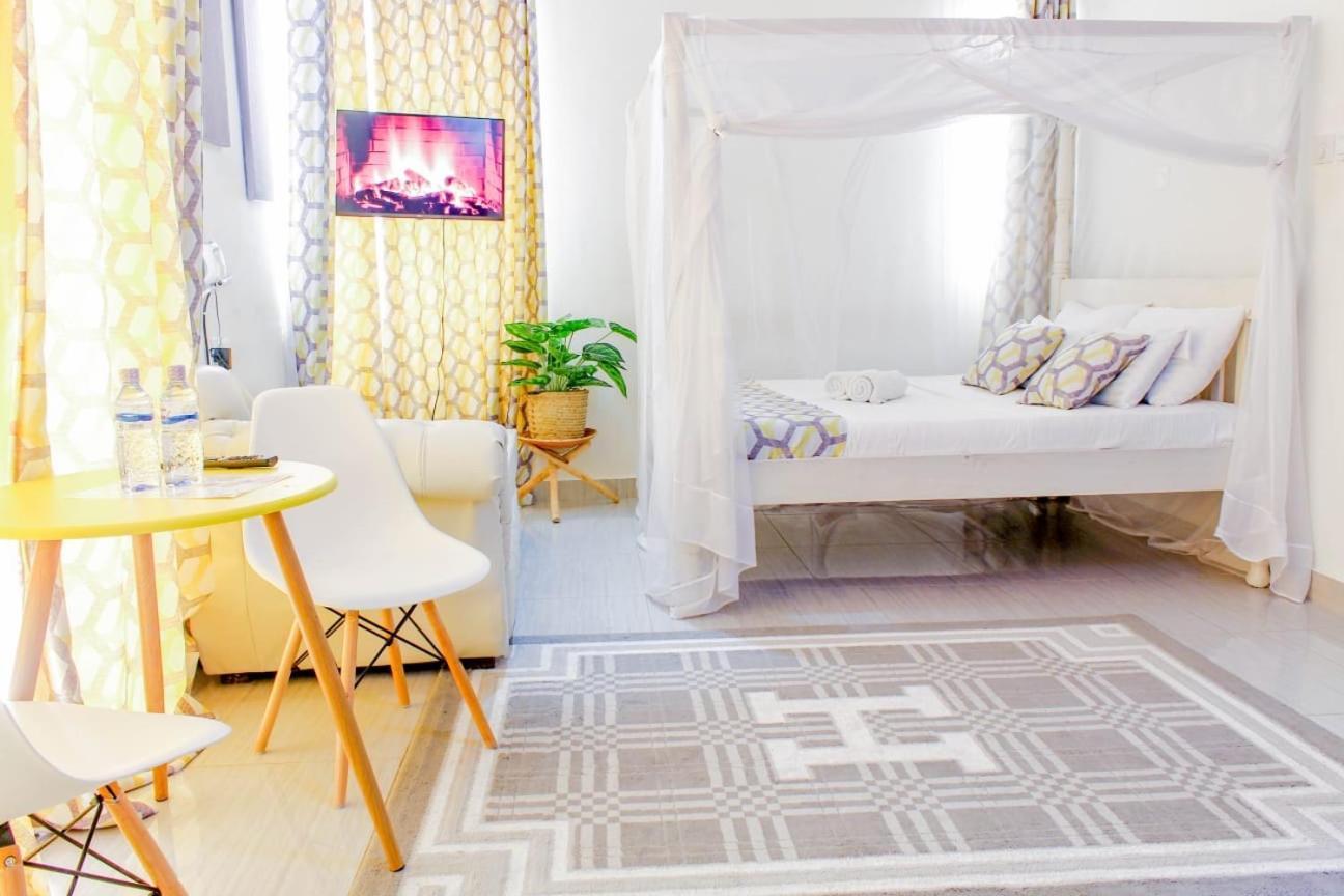 Seaesta Suite 64 Nyali Mombasa Nyali Beach Buitenkant foto